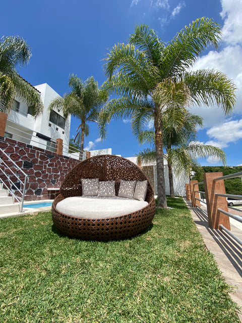 Cama Tulum con Toldo