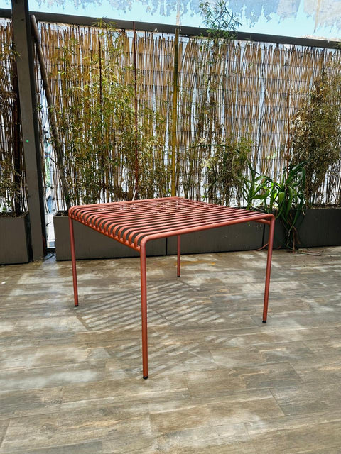 Mesa cuerna
