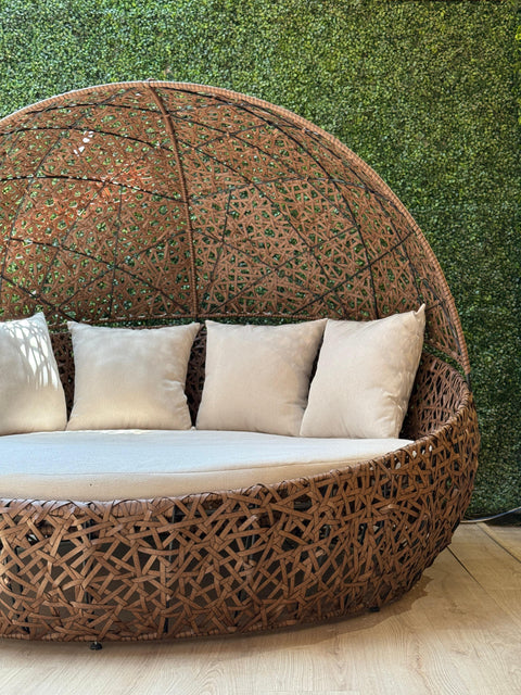 Cama Tulum nido con Toldo