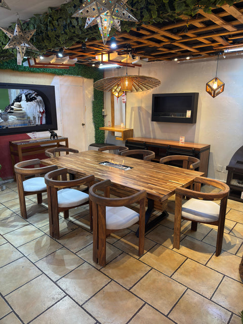 Comedor Huatulco con sillas victoria