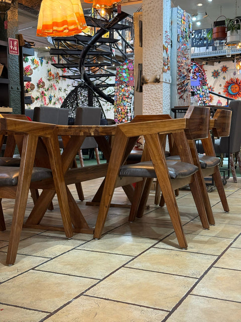 Comedor Sayulita con 6 sillas Bernal