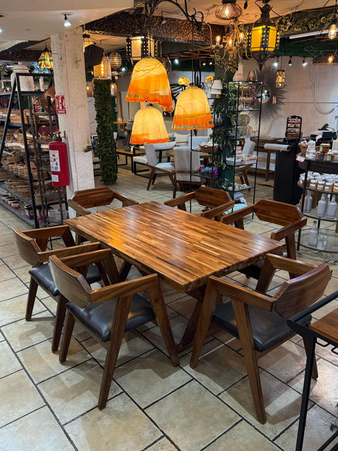 Comedor Sayulita con 6 sillas Bernal
