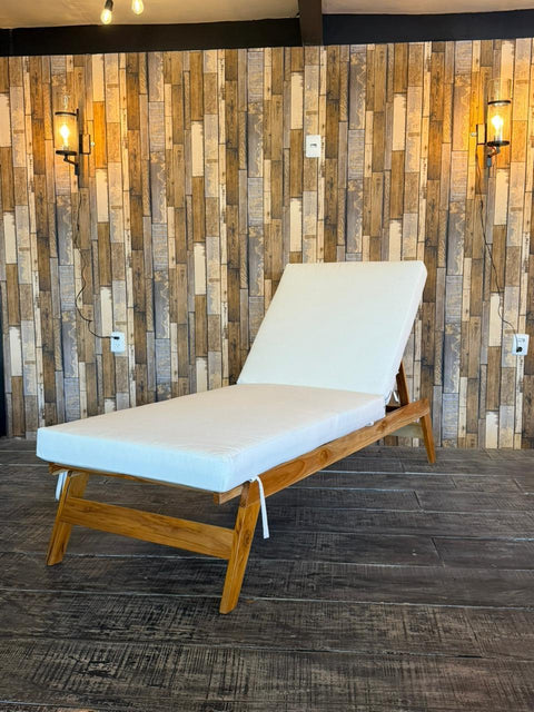 Camastro Malinalco Teca